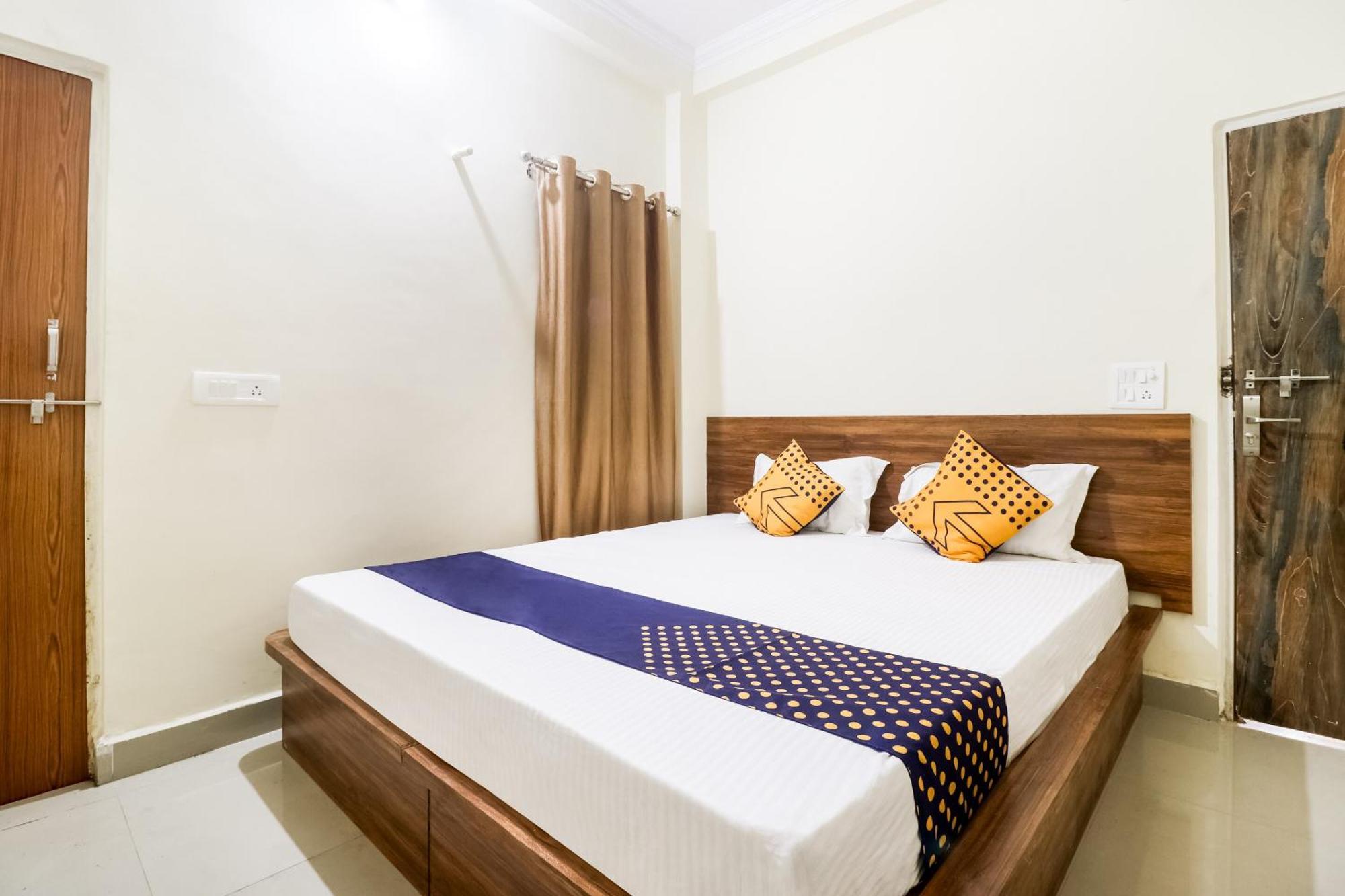 Oyo 40073 Yash Homestay Samarda Kaliasot Exterior foto